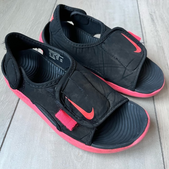 Sandals - Picture 2 of 2